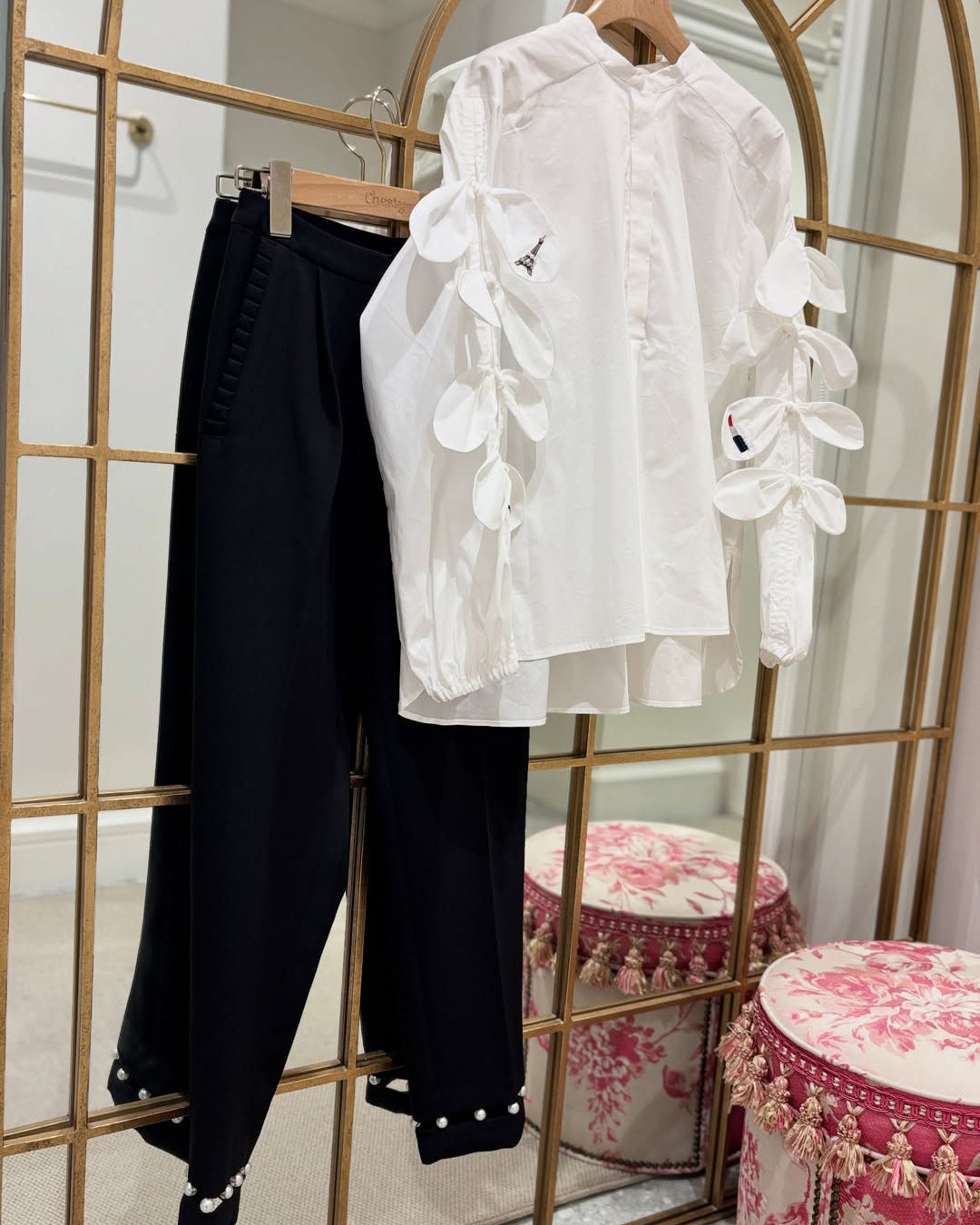 リボンスリットブラウススタイリング Chisa(161cm)