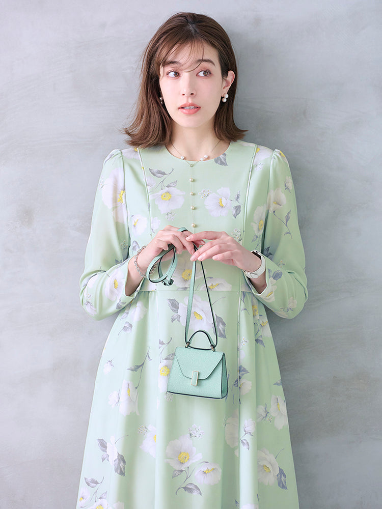 フローラルプリントワンピース