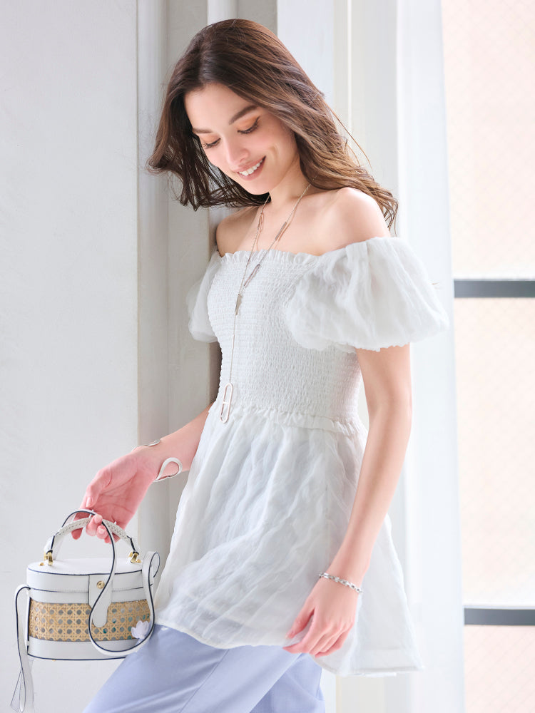 ハーフスリーブシャーリングブラウス