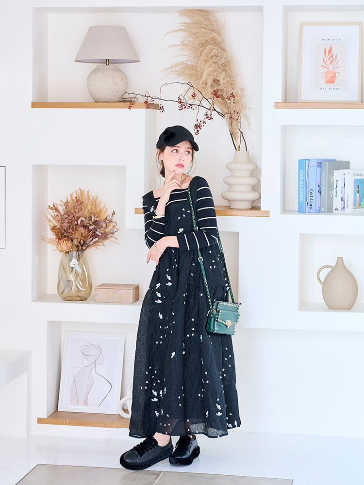 ボリュームジャガード刺繍ワンピース