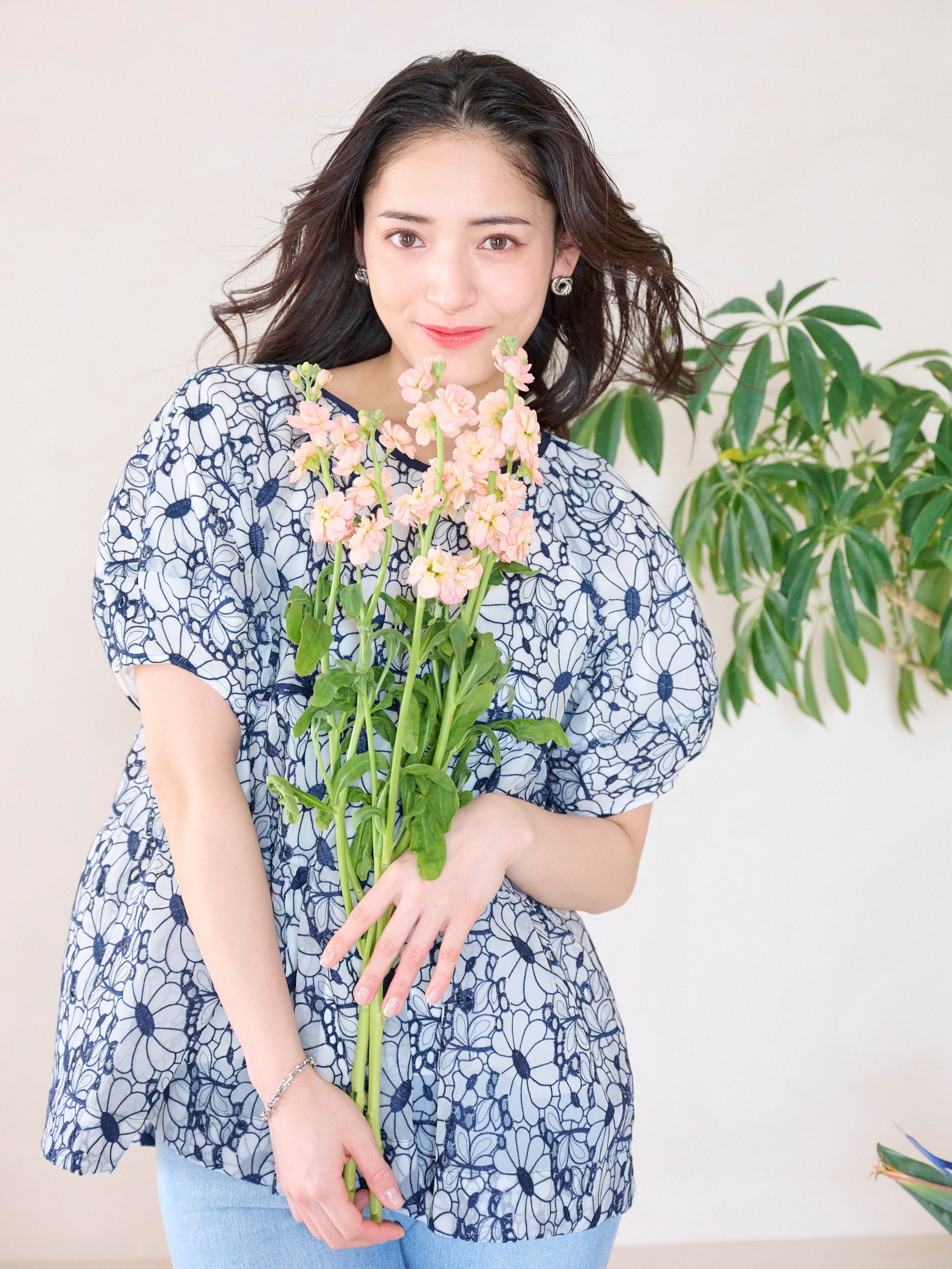 model : H165 着用サイズ : 1サイズ