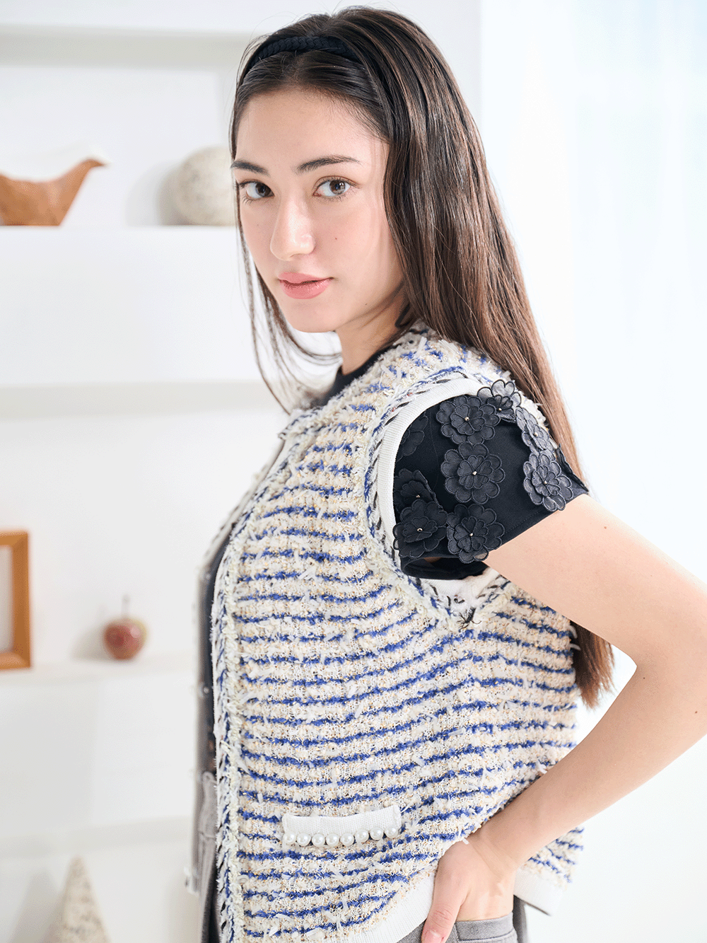 model:H168 着用サイズ:1サイズ 着用カラー:Off White