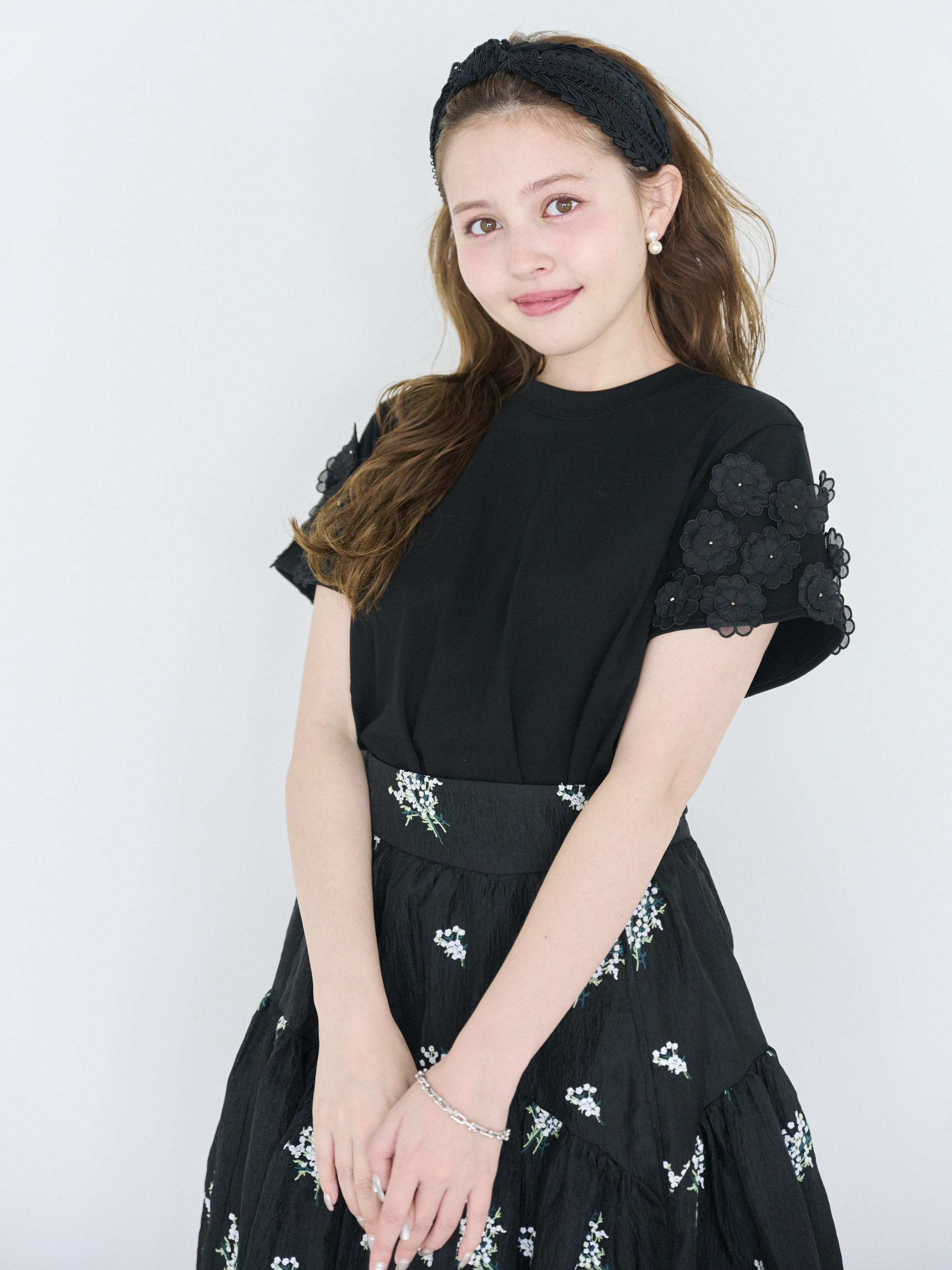 フラワーモチーフTシャツ |【公式】Chestyオンラインショップ フラワーモチーフTシャツ |【公式】Chestyオンラインショップ