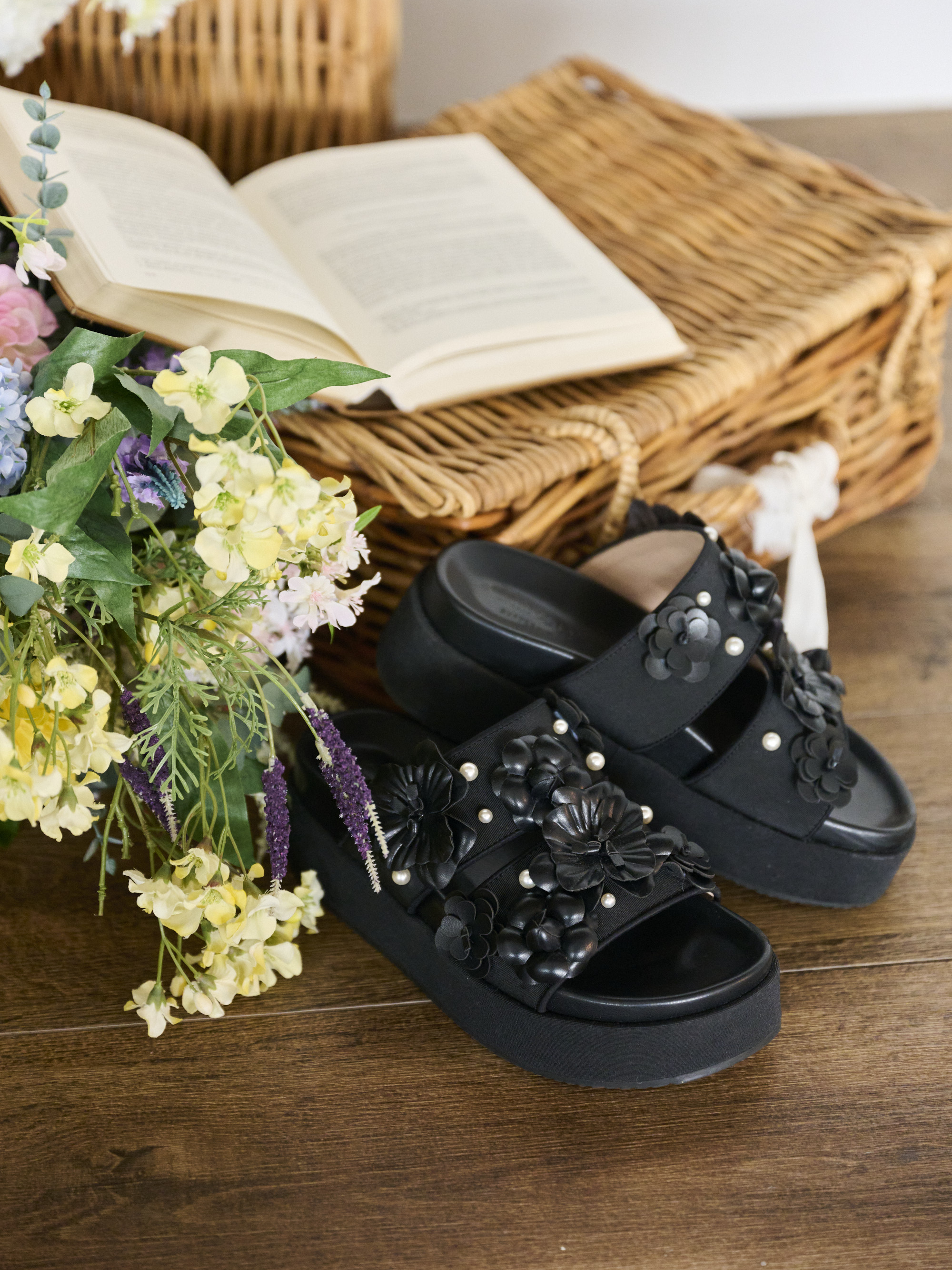 フラワーサンダル |【公式】Chestyオンラインショップ フラワーサンダル |【公式】Chestyオンラインショップ