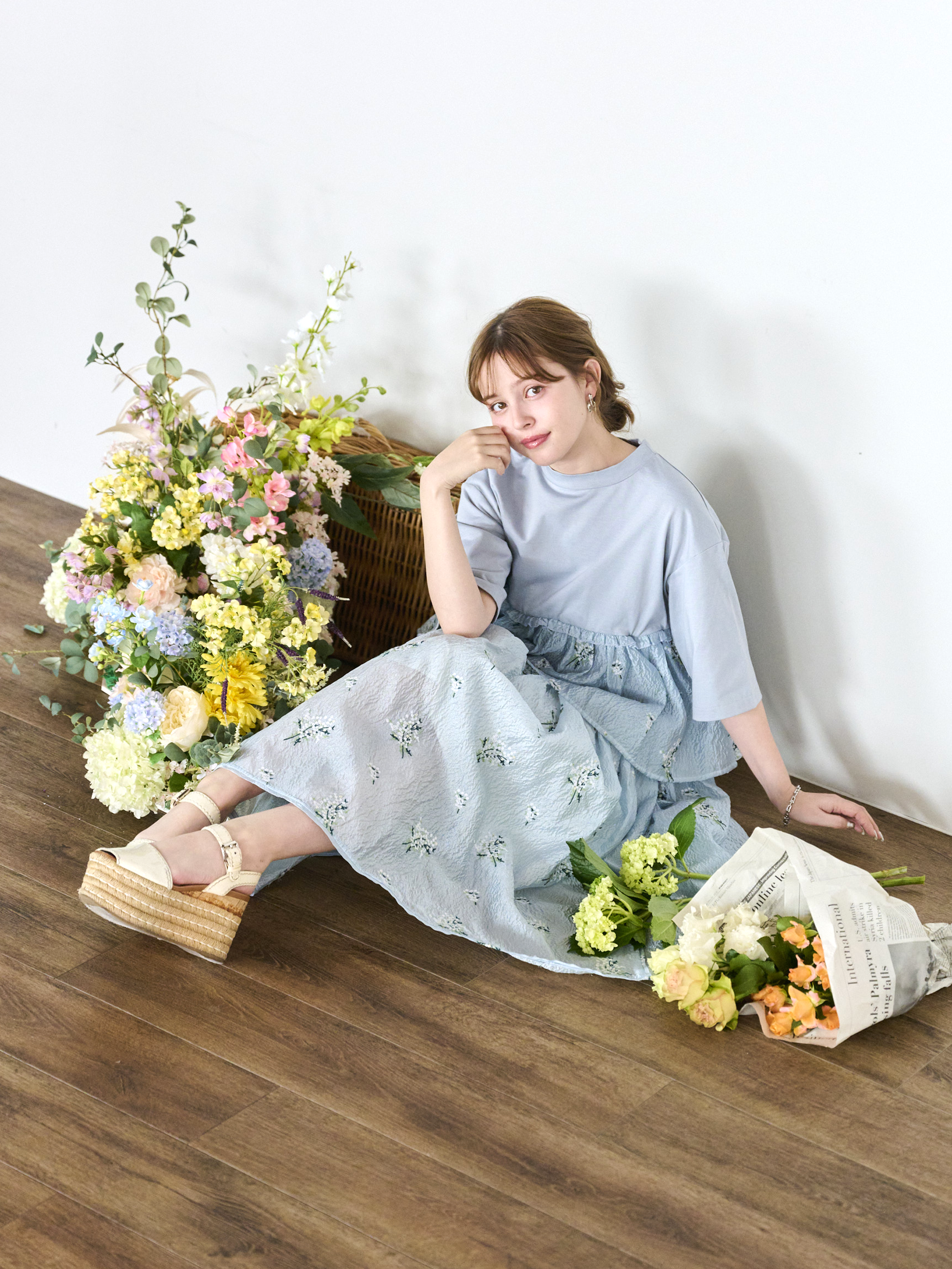 カスミソウ刺繍スカート |【公式】Chestyオンラインショップ カスミソウ刺繍スカート |【公式】Chestyオンラインショップ