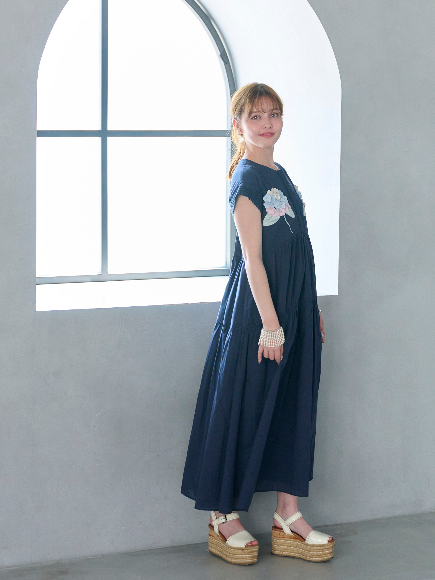 紫陽花刺繍ワンピース |【公式】Chestyオンラインショップ 紫陽花刺繍ワンピース |【公式】Chestyオンラインショップ