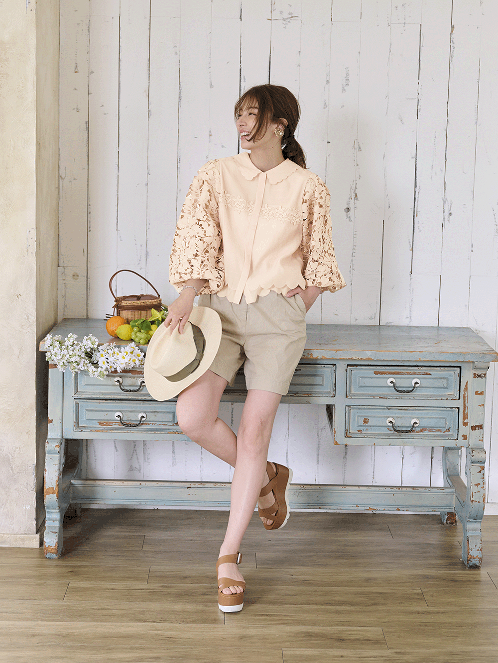 エレガントライトウェア