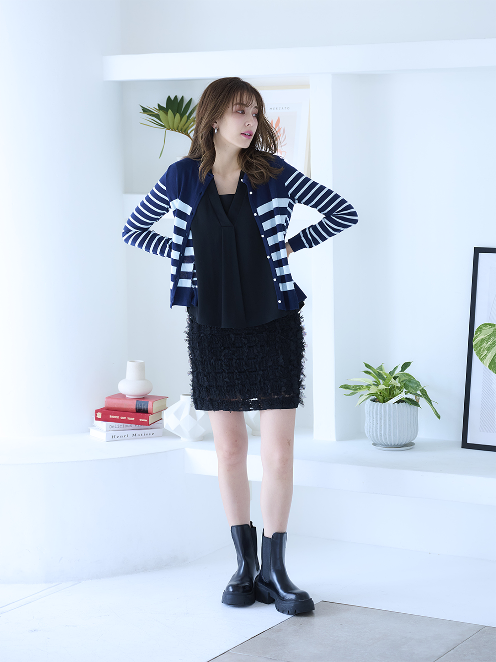 バックフリルカーディガン