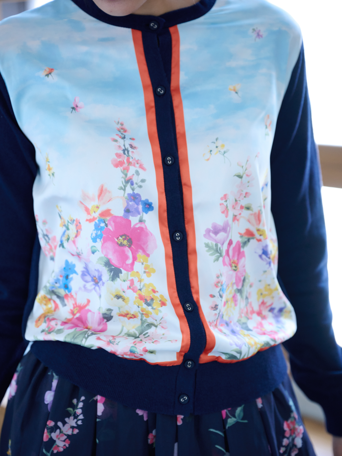 スカーフプリントカーディガン