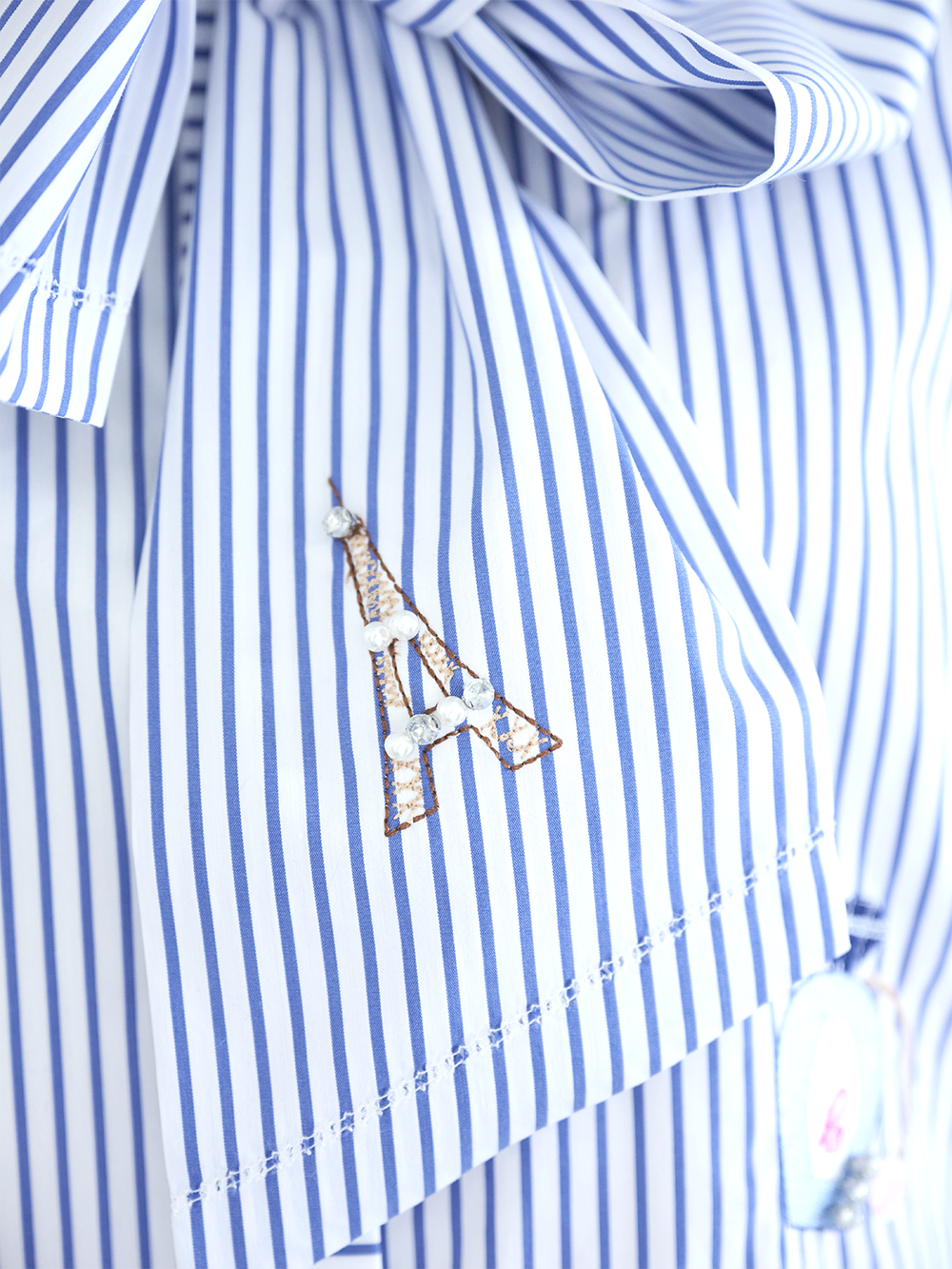 チャーミングブラウス