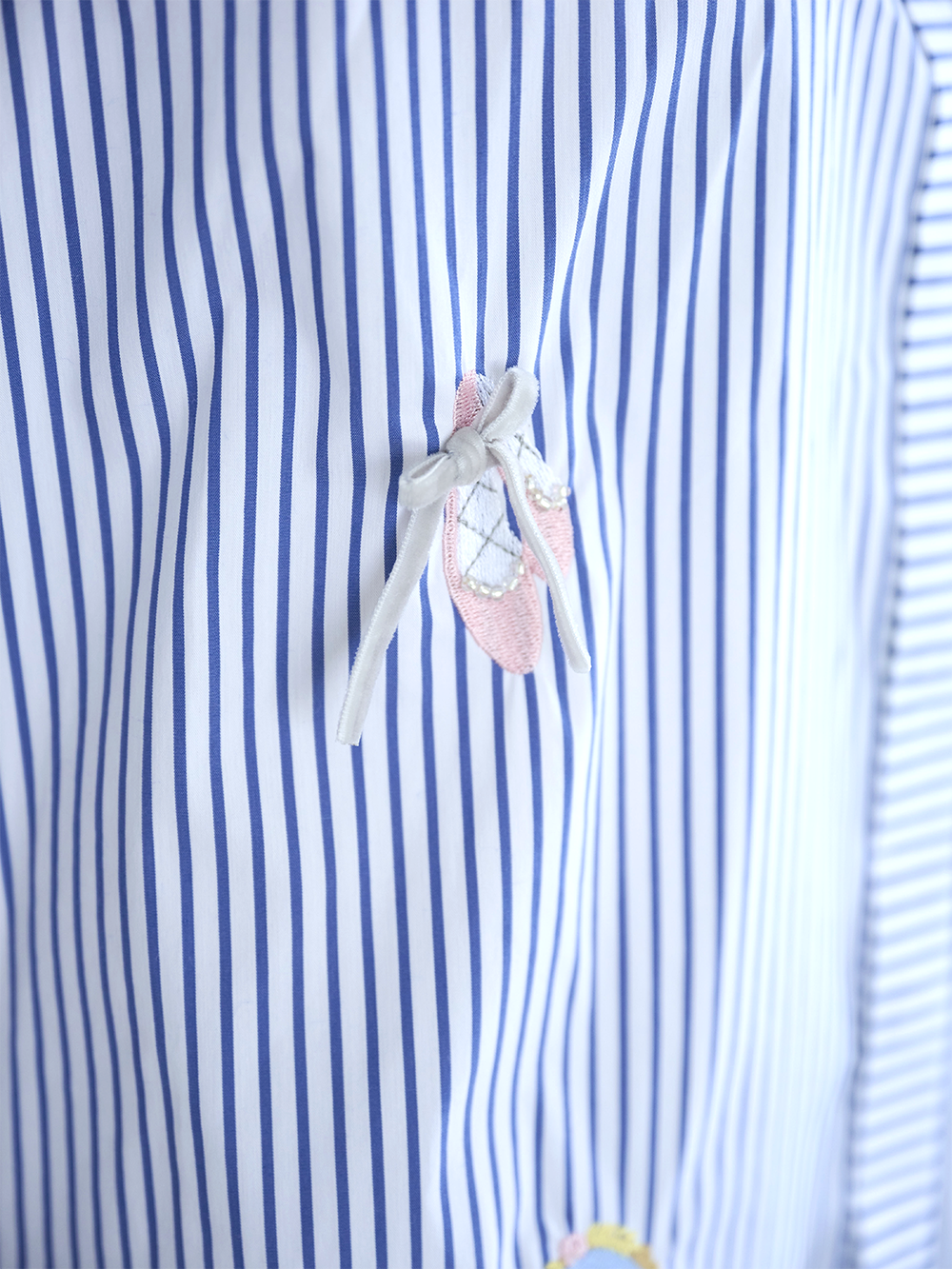 チャーミングブラウス