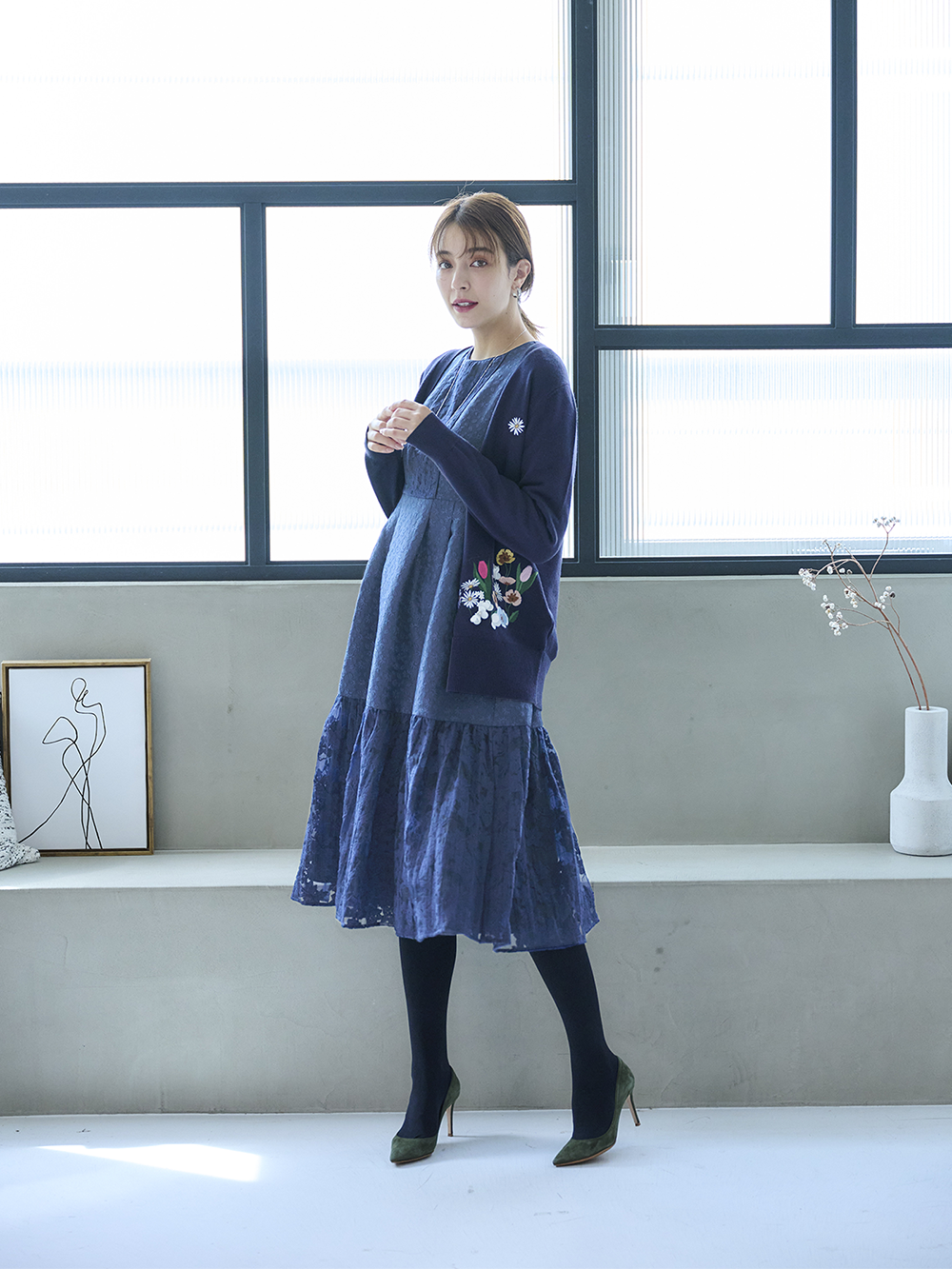 エンブロイダリーカーディガン