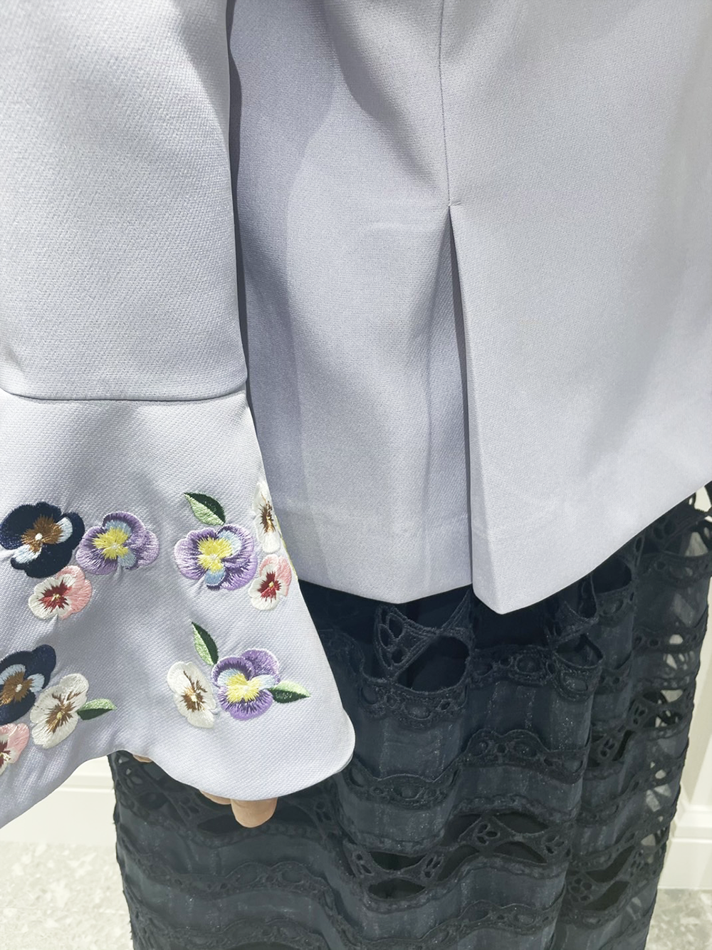 パンジーフレアートップス