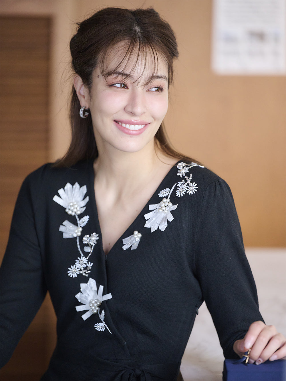 ノーブルカシュクールニットワンピース