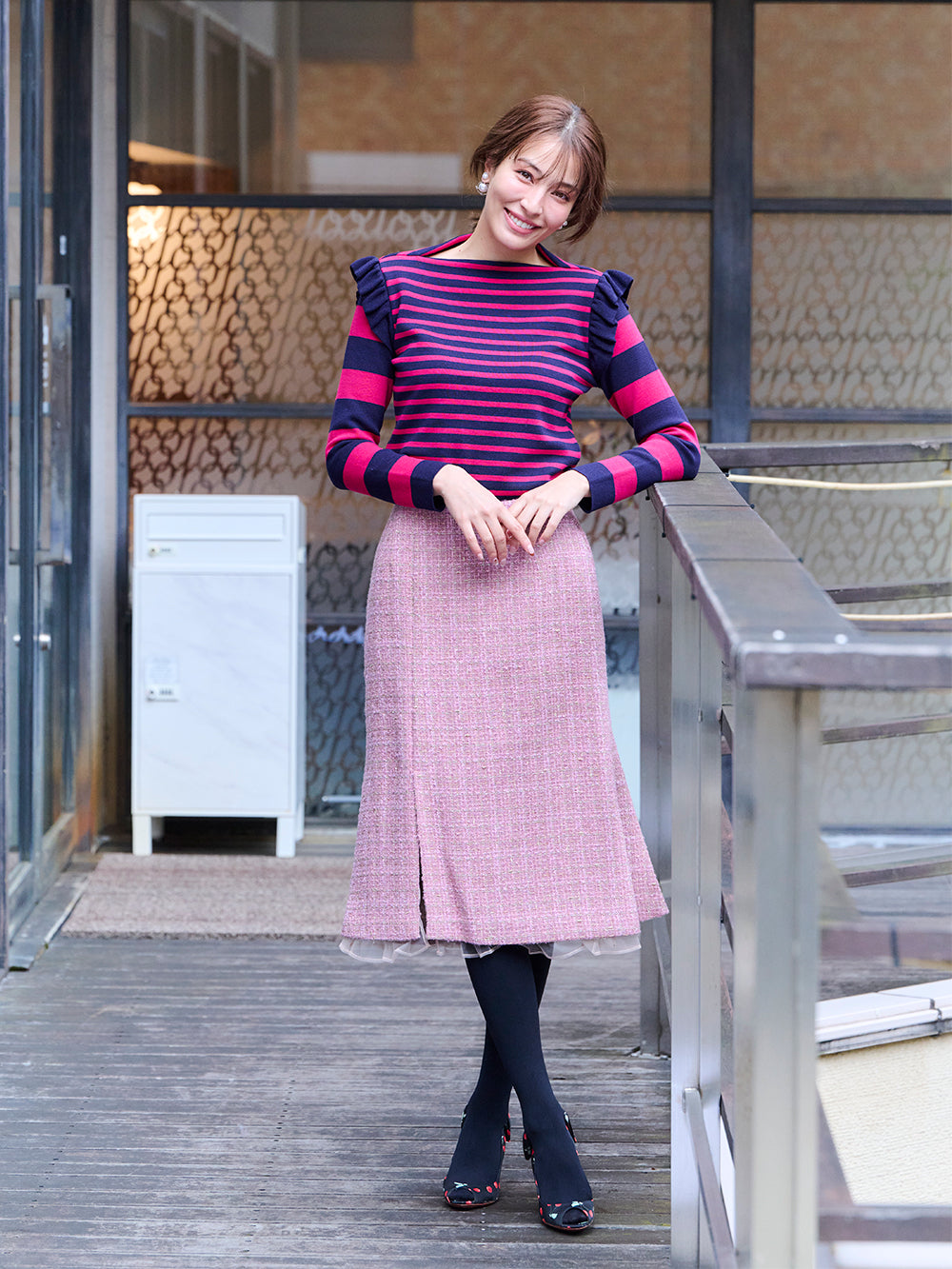 エレガントデイリーフリルニット