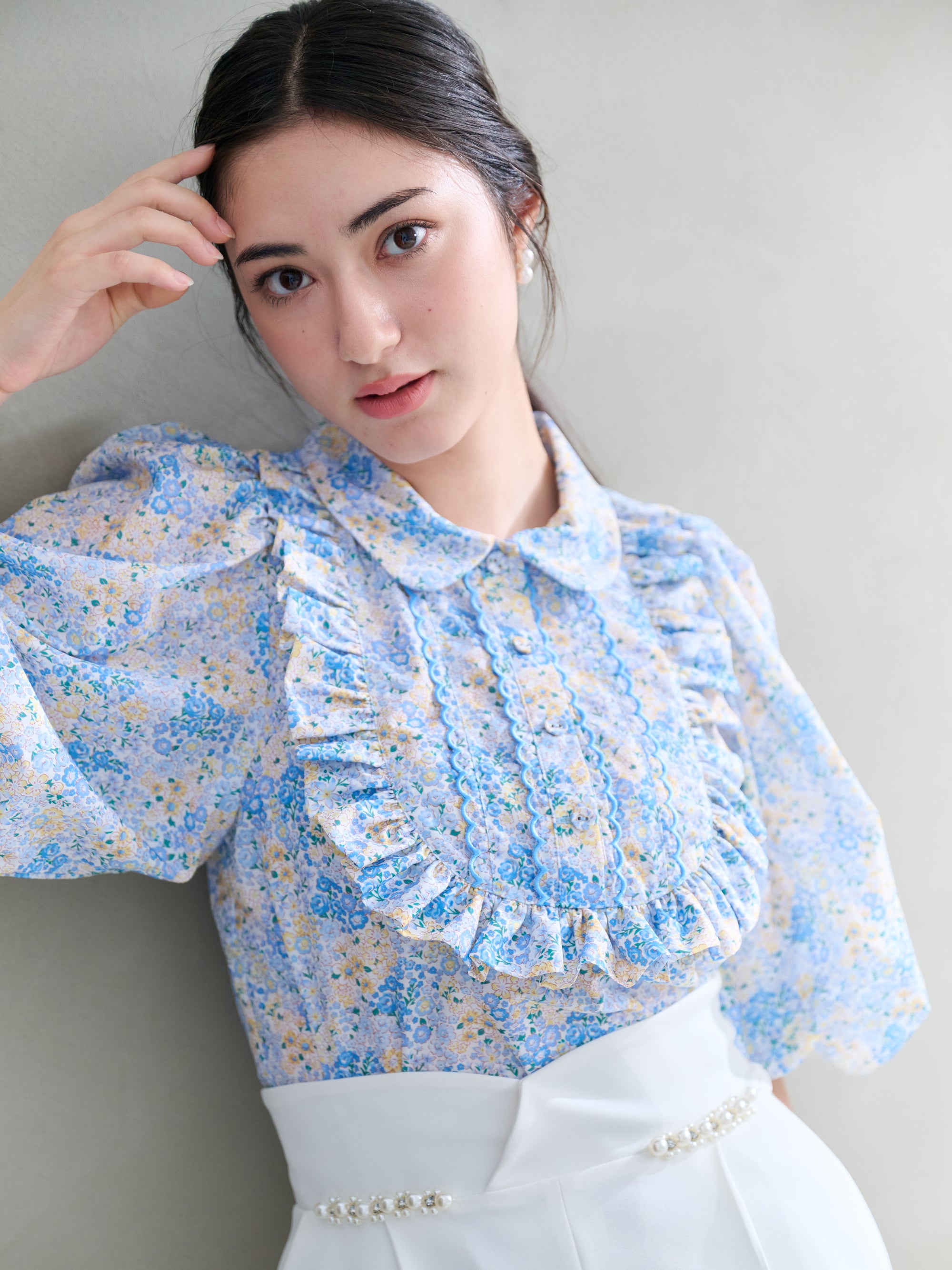 プティフルールブラウス