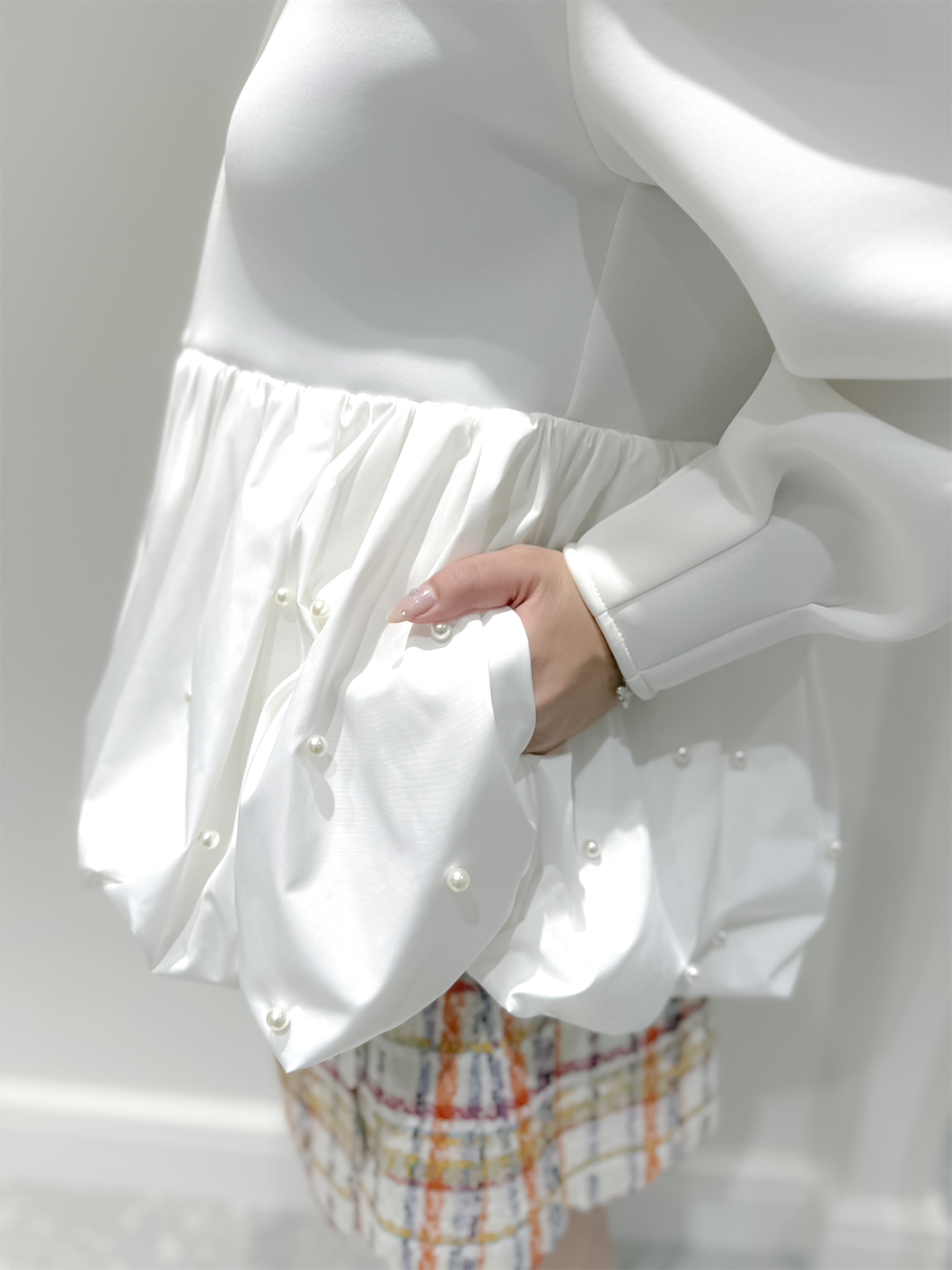 チェスティ ツイード ボンディングパーカー ホワイト 1サイズ チェスティ ツイード ボンディングパーカー ホワイト 1サイズ