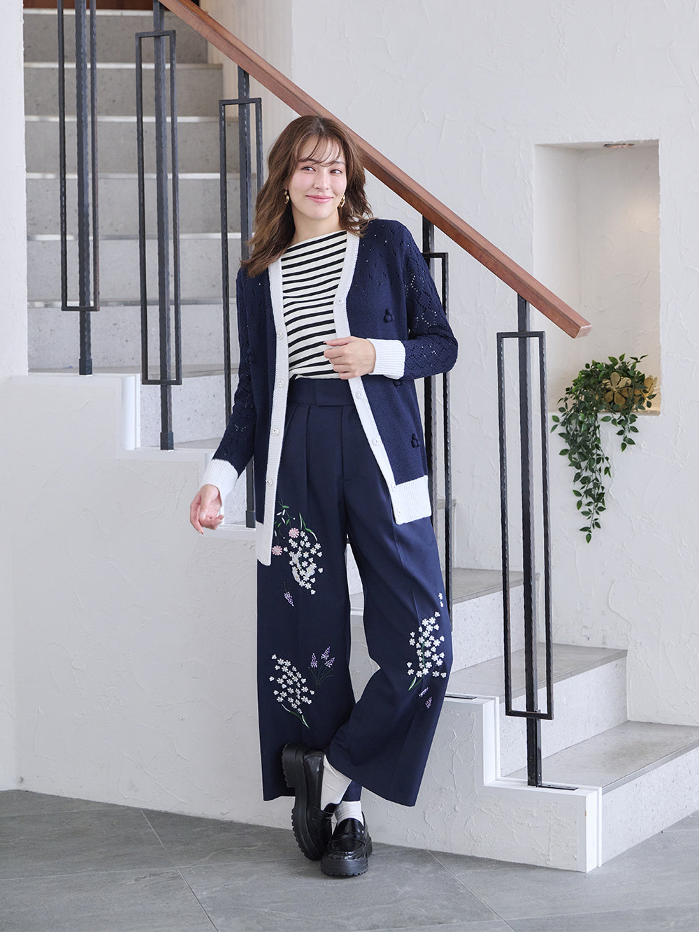 ルーズフィットカーディガン