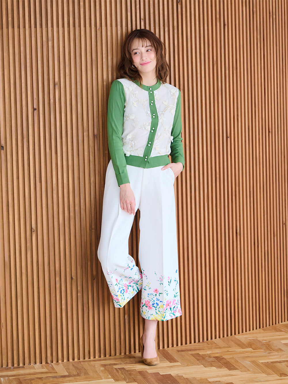 フラワープリントパンツ