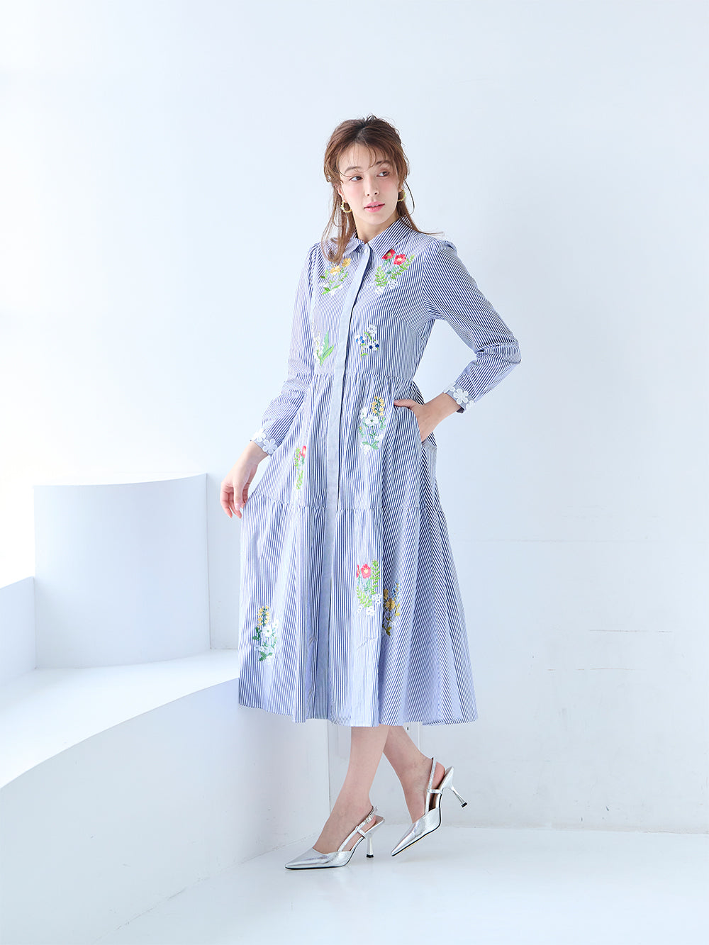【新品タグ付】2022年 エンブロイダリー シャツ 刺繍 ワンピース エンブロイダリーシャツワンピース｜【公式】Chestyオンラインショップ