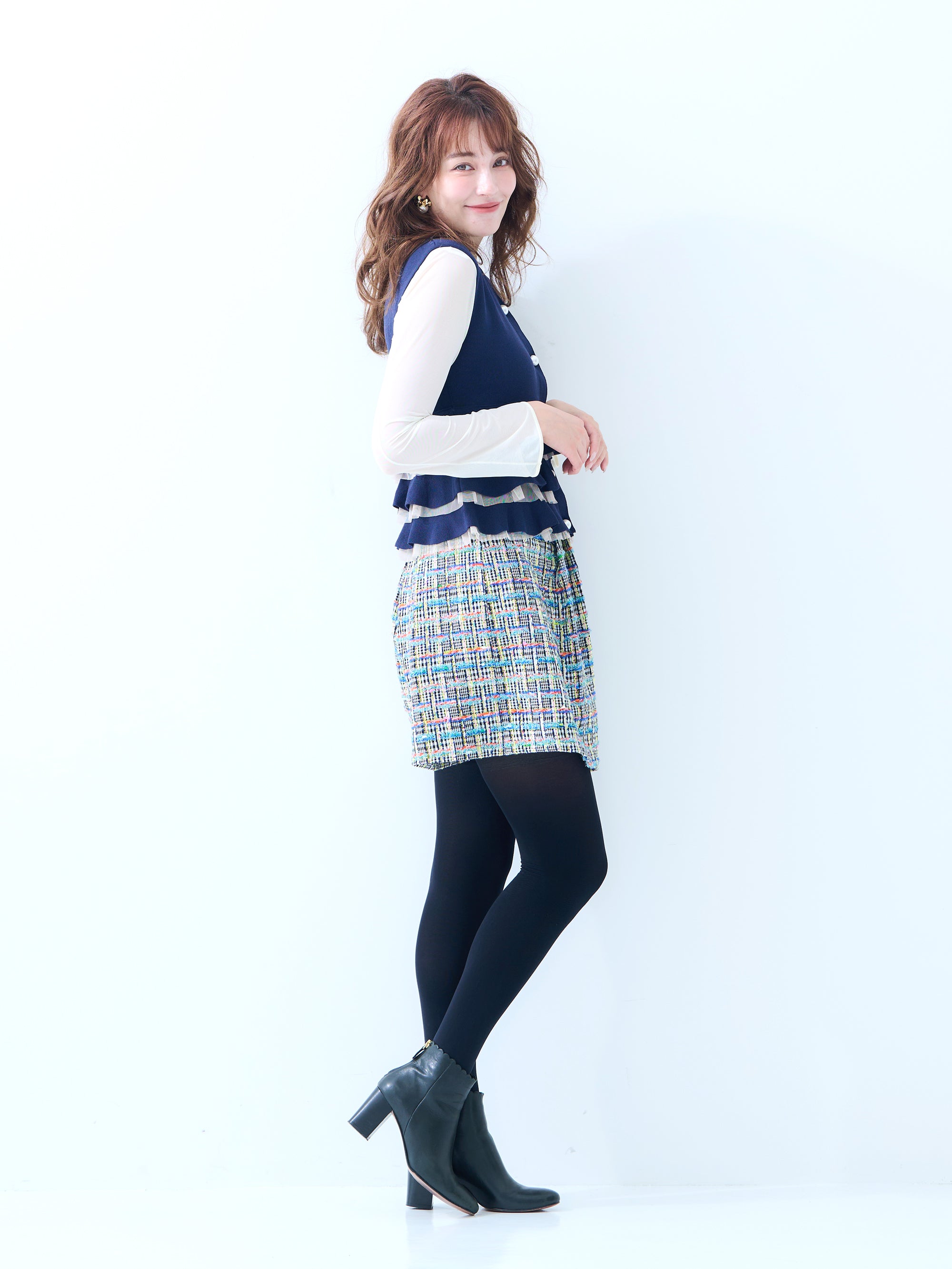 【MISS ADORA】short pants