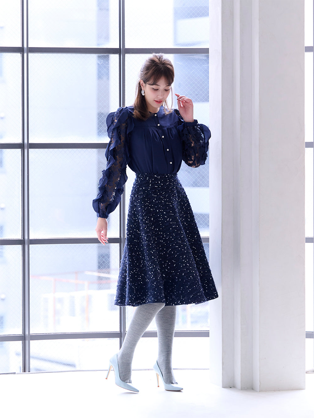 レースフリルスリーブブラウス