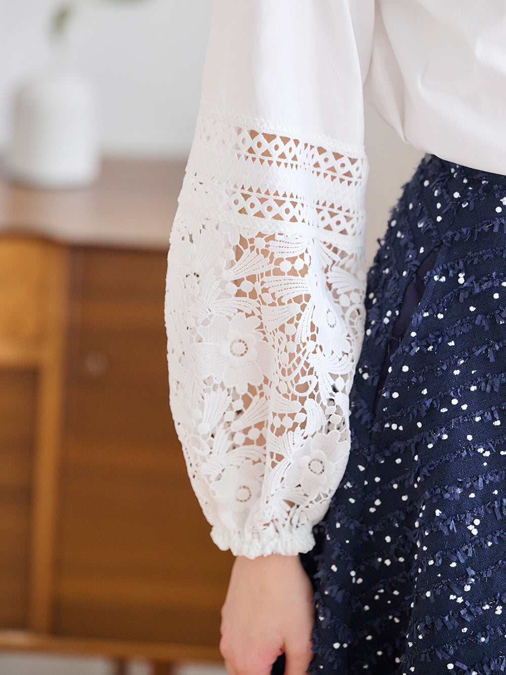 レースブラウス