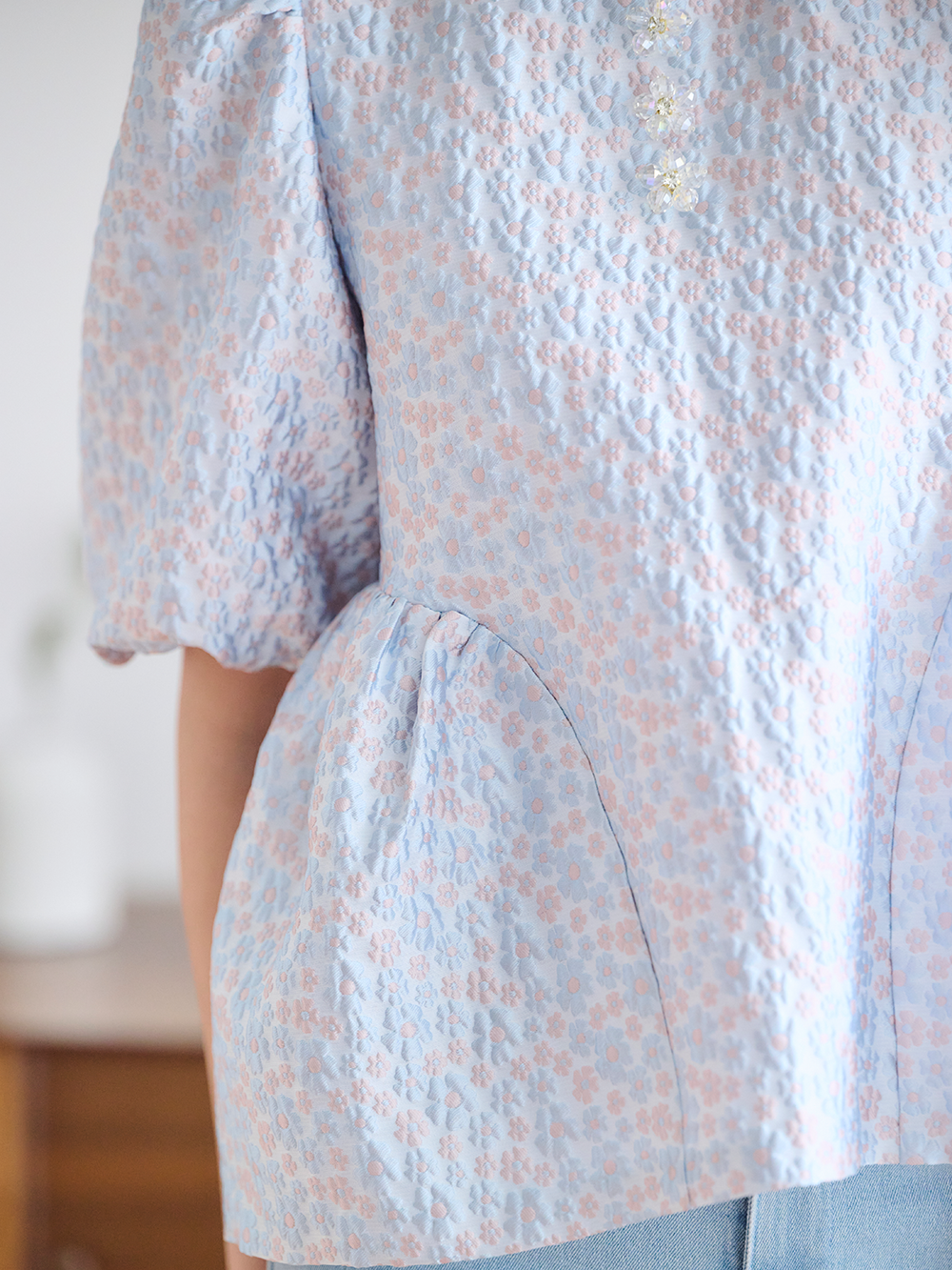 ジャガードトップス