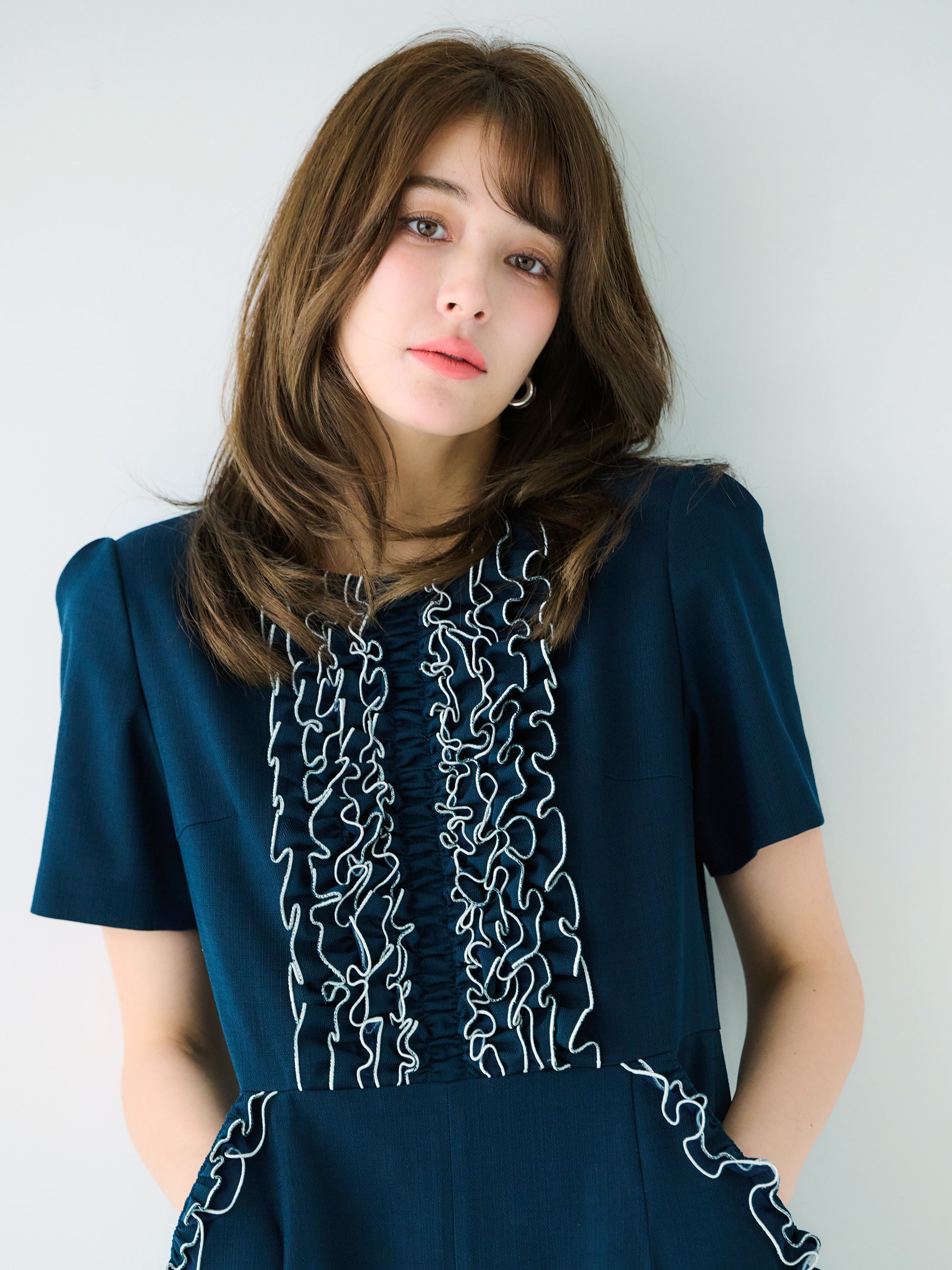 フリルジャンプスーツ