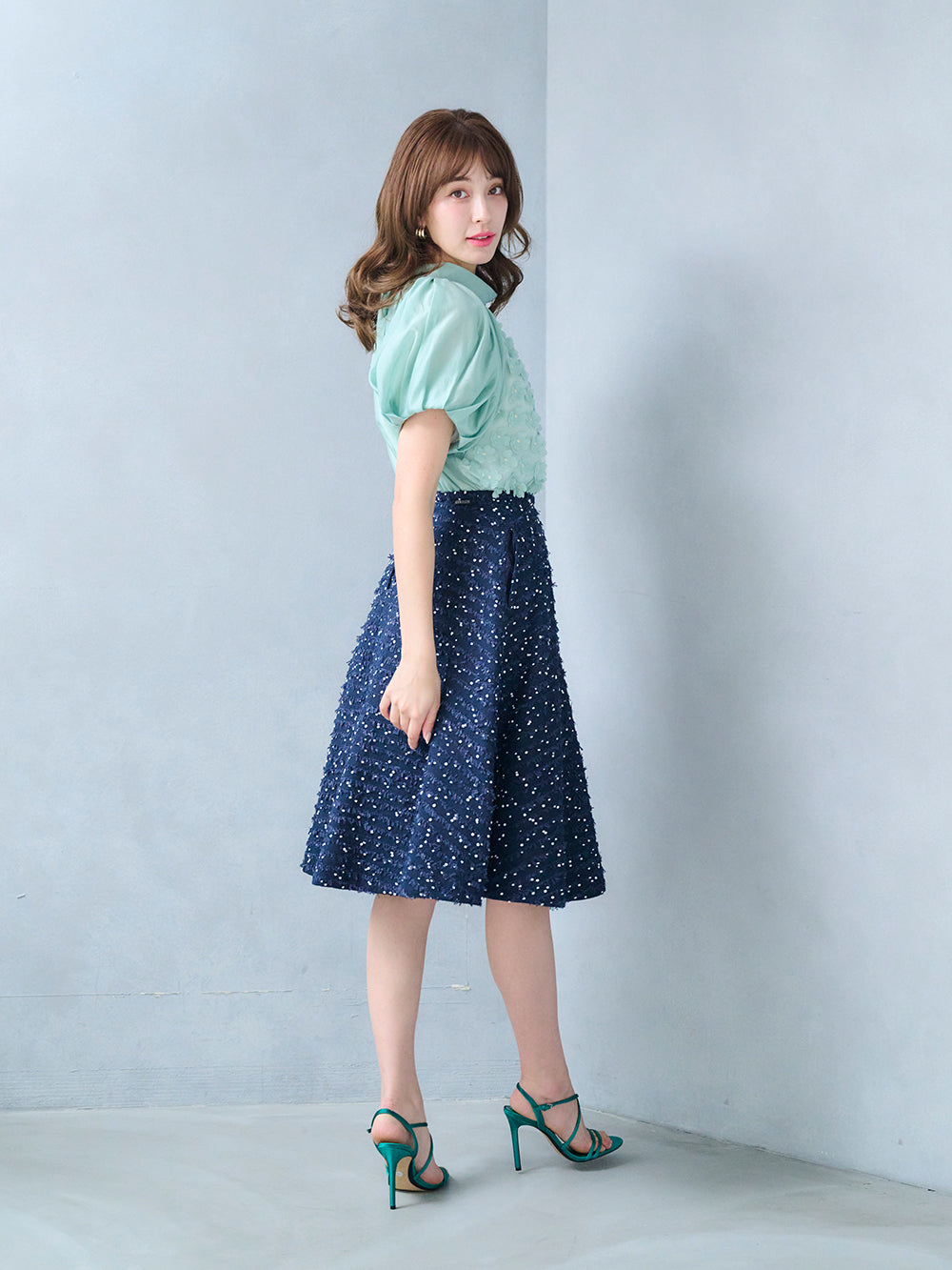 フローラルトップス
