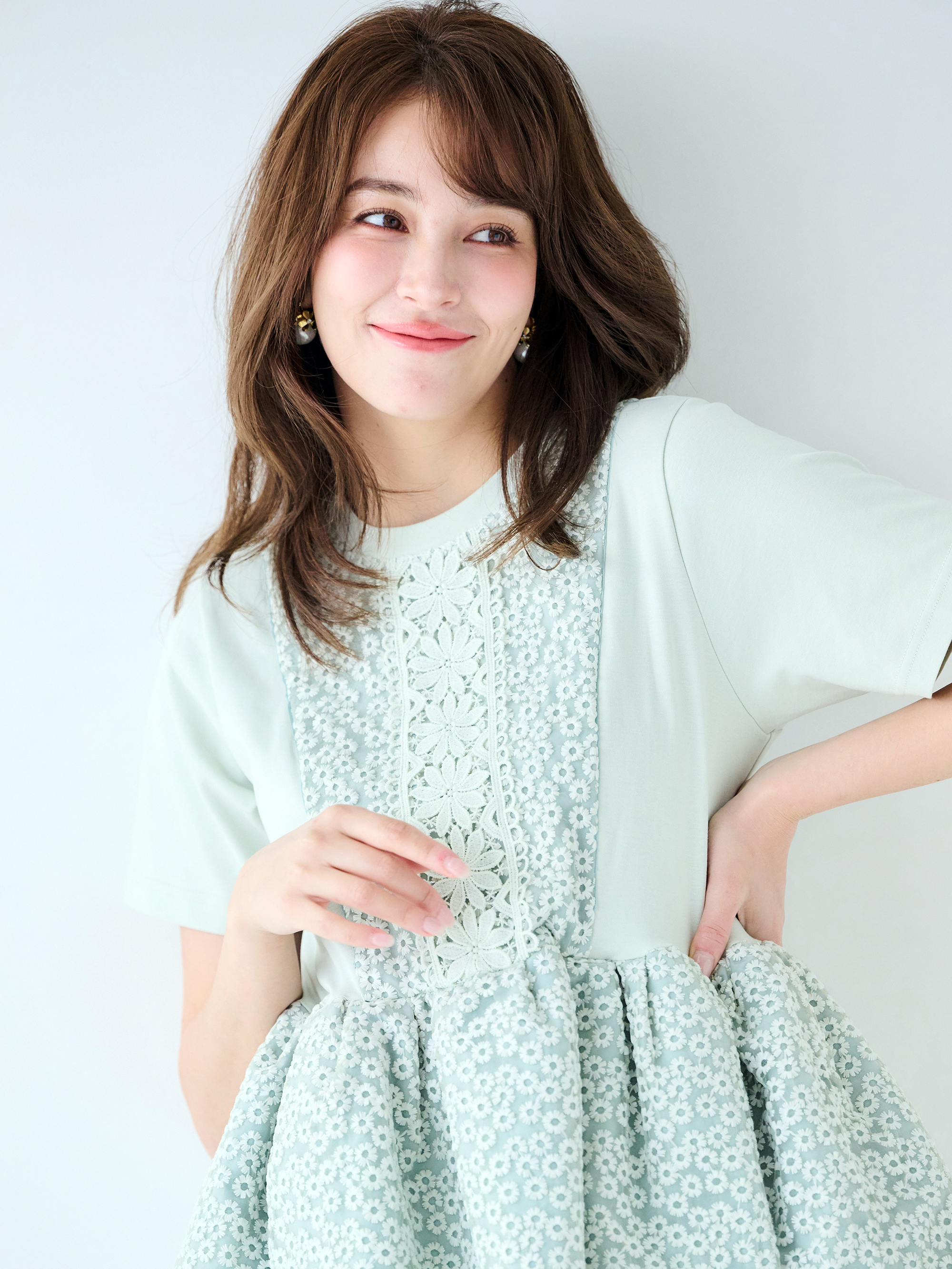 レースバルーンTシャツ