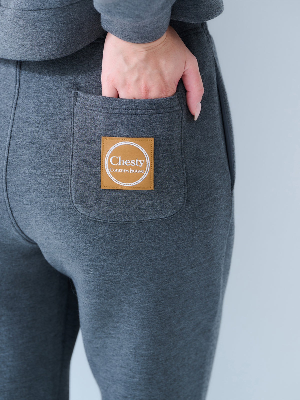 sweat pants